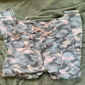 power hold by fabletics leggings